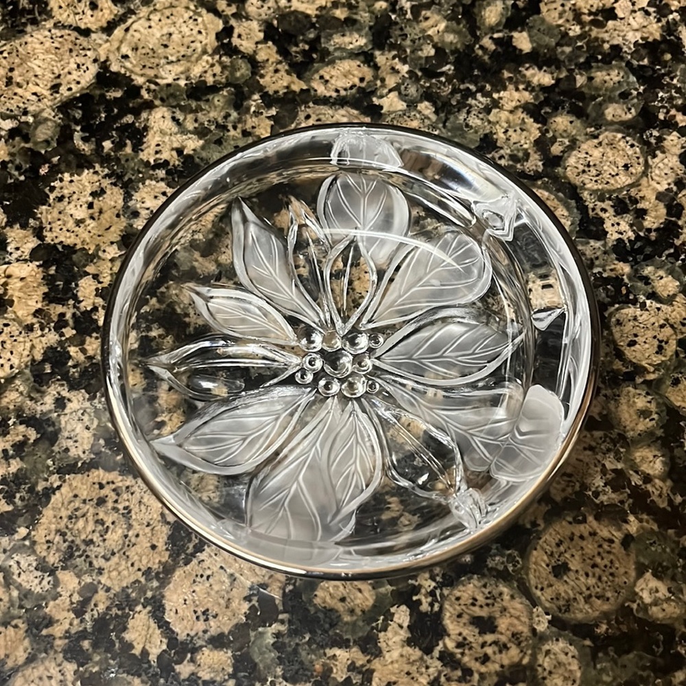 Glass poinsettia dish
